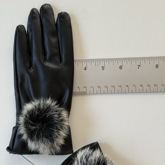 NIB Faux BlackLeather Gloves Faux Fur Pom Detail Mob Wife Aesthetic Women Size M - Picture 9 of 11